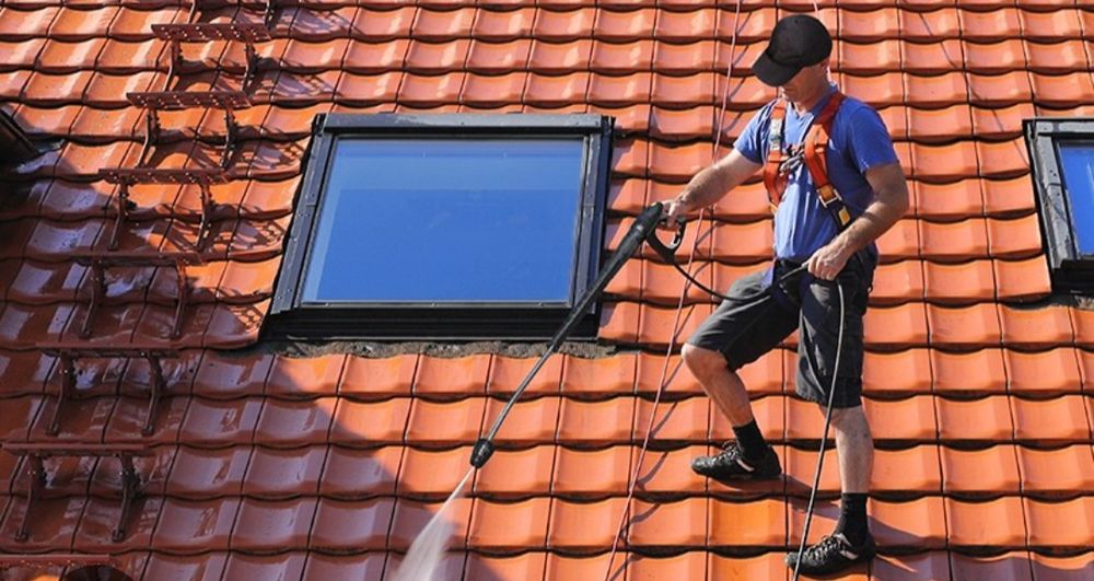 Lavagem e tratamento do telhado