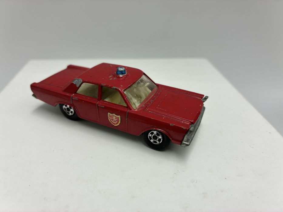 Matchbox Lesney Ford Galaxie no 59 Fire Chief Car
