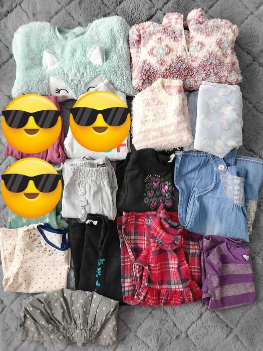 Zestaw ubrań 104 dziewczynka