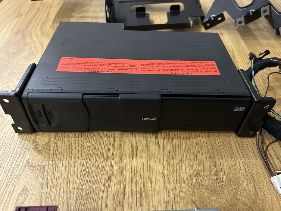 Caixa cds bmw e46 Original