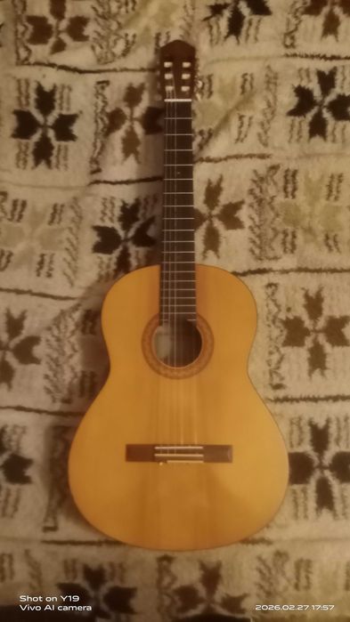 Класическая гитара Yamaha c40