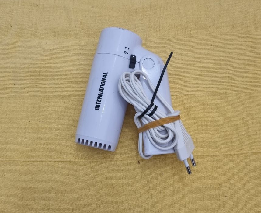 Mini Secador Dobravel bom para Viagens