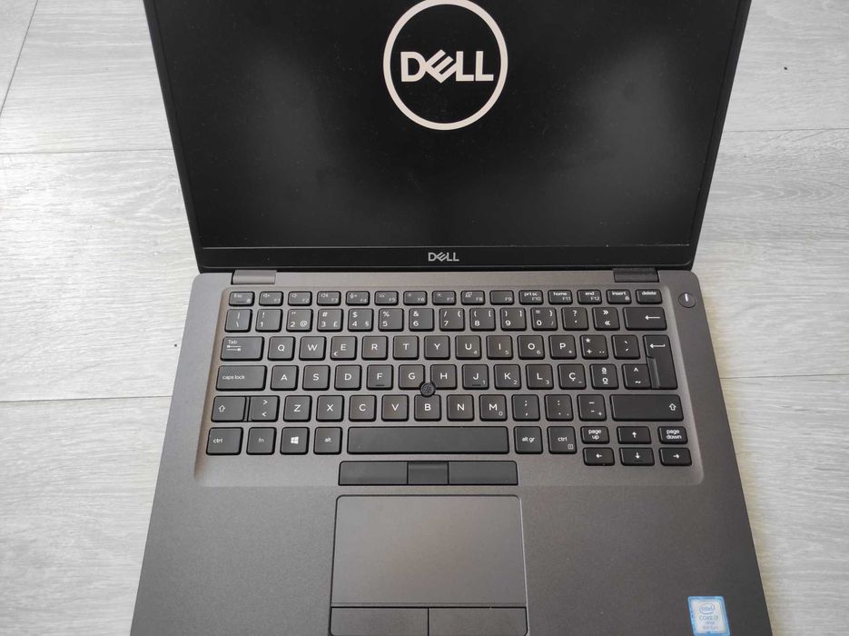 Portátil Dell Latitude 5400 | Intel i7 | 32GB RAM