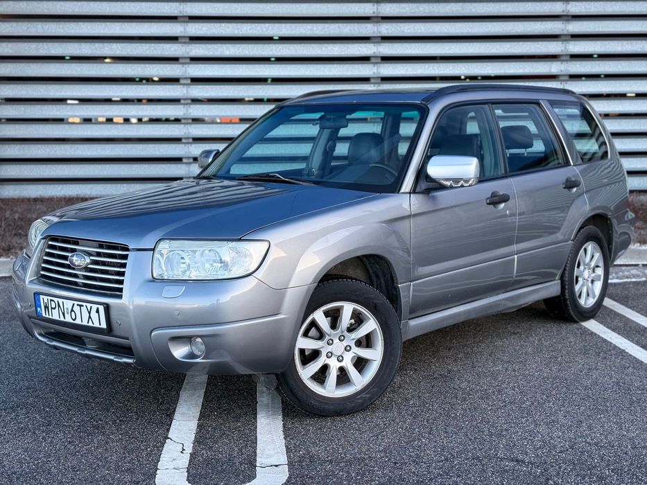 Subaru Forester Salon PL, Najbogatsze Wyposażenie