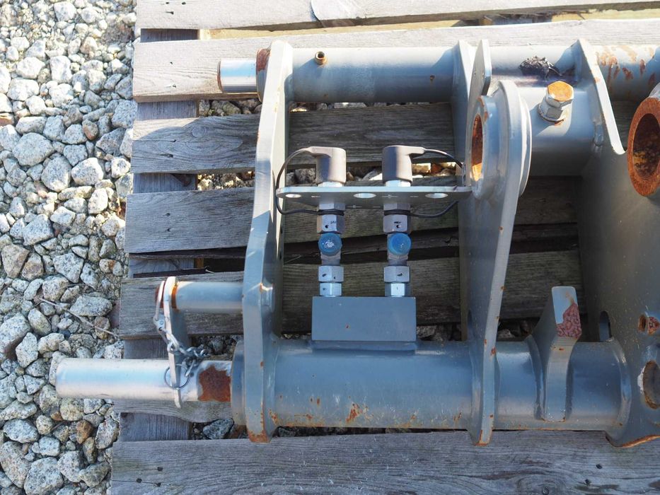 Claas Scorpion, Kramer - płyta montażowa, ramka, karetka, mechaniczna