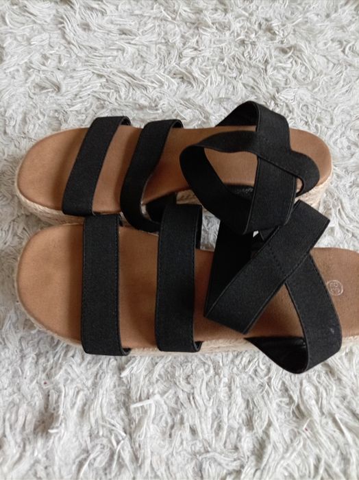 Sandały koturny na gumce 38 WKL. 25cm
