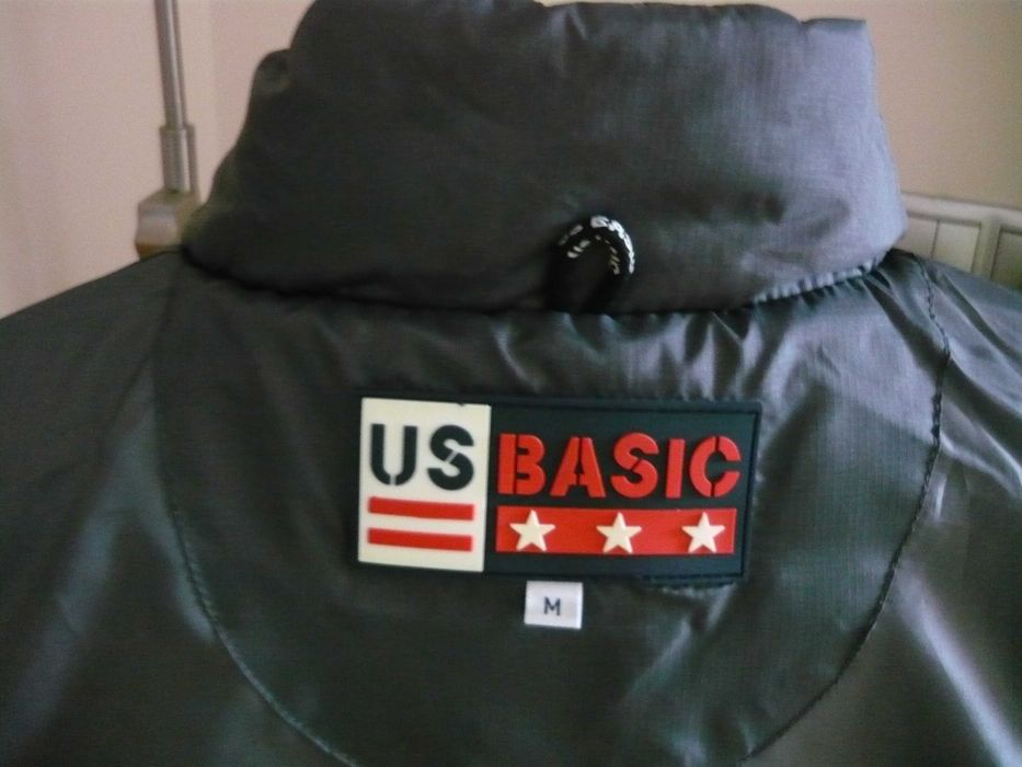 Colete acolchoado sem mangas - US Basic Original - Novo com etiqueta