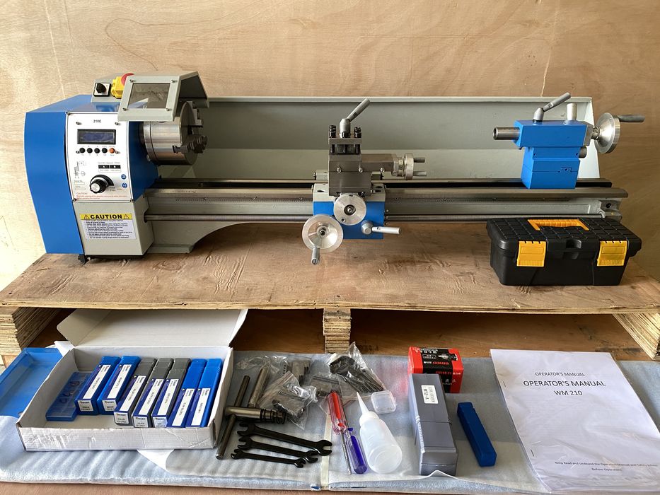 Токарный станок RC210E*800mm 1100W (RM-210E, 210E]