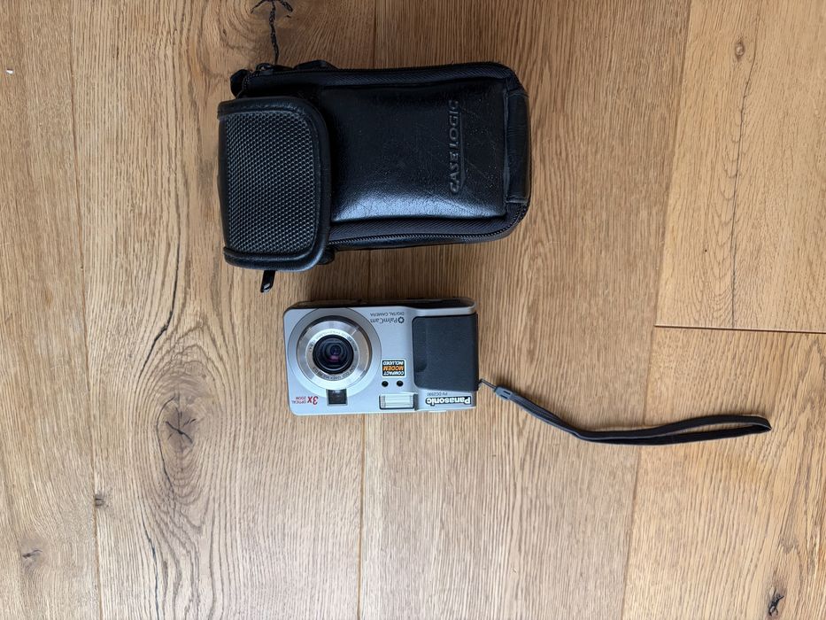 Sprzedam retro kamere panasonic tanio!!
