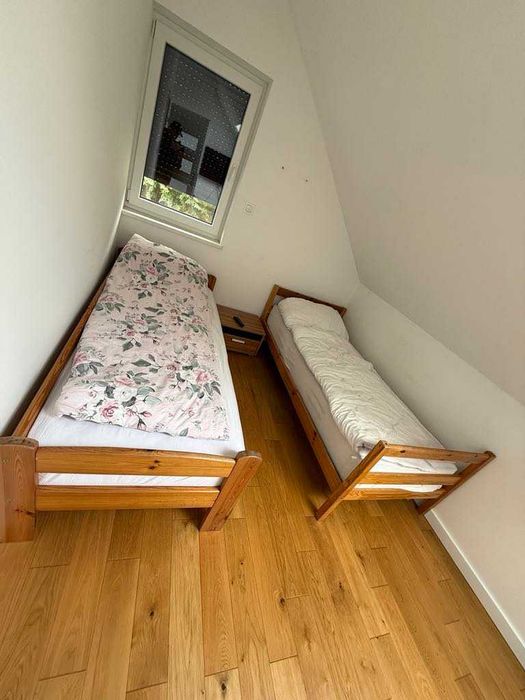 Dom pokoje dla pracowników   w zacisznym miejscu przy lesie