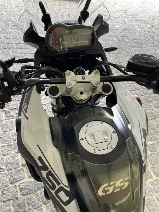 Mota BMW GS 750 de 2019