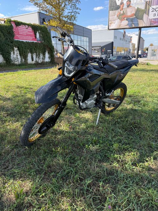 Продам мотоцикл kovi max 300
