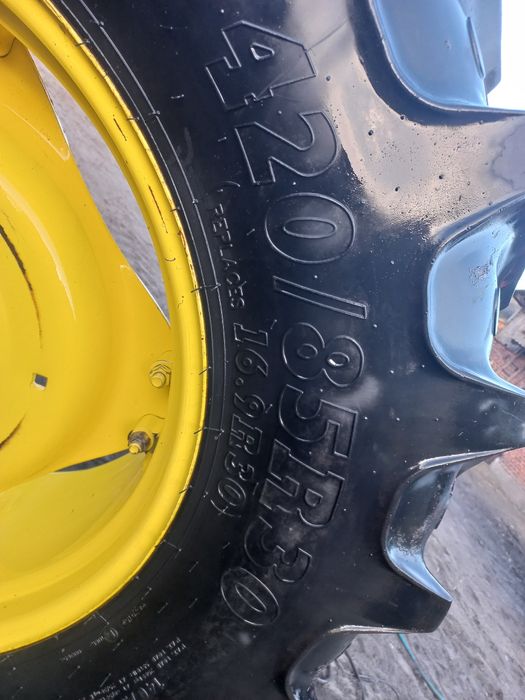420/85r30(16.9r30) ursus John deere mf