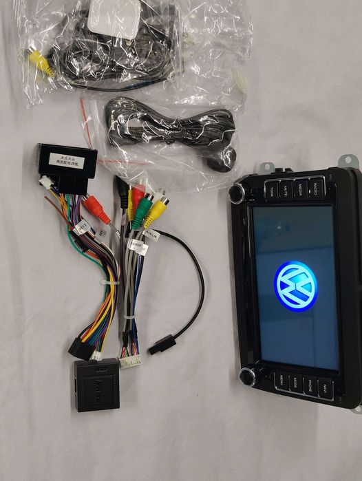 Rádio 2 din android volkswagen 7 pol.• GPS -Wifi Bluetooth + CÂMARA