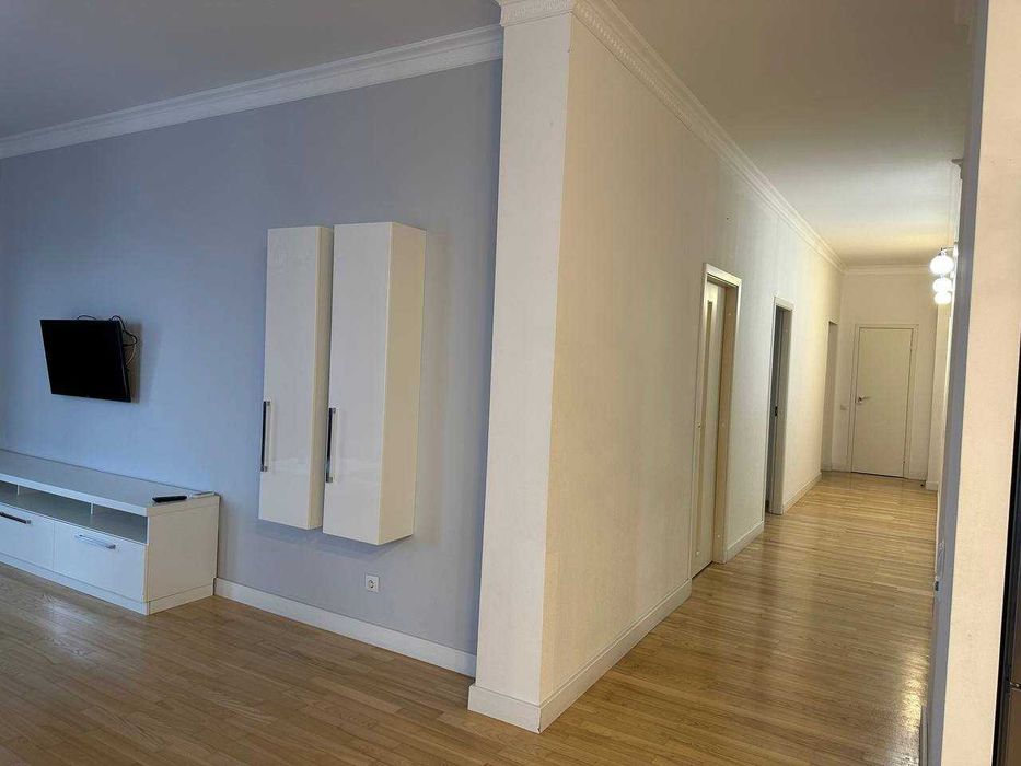 Оренда 3-кім. квартири вул.Дмитрівська метро Вокзальна, Лук"янівська