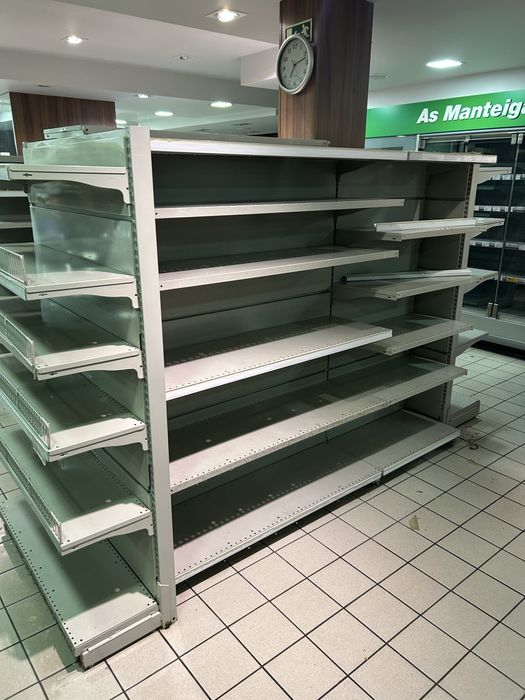 Prateleiras comercio