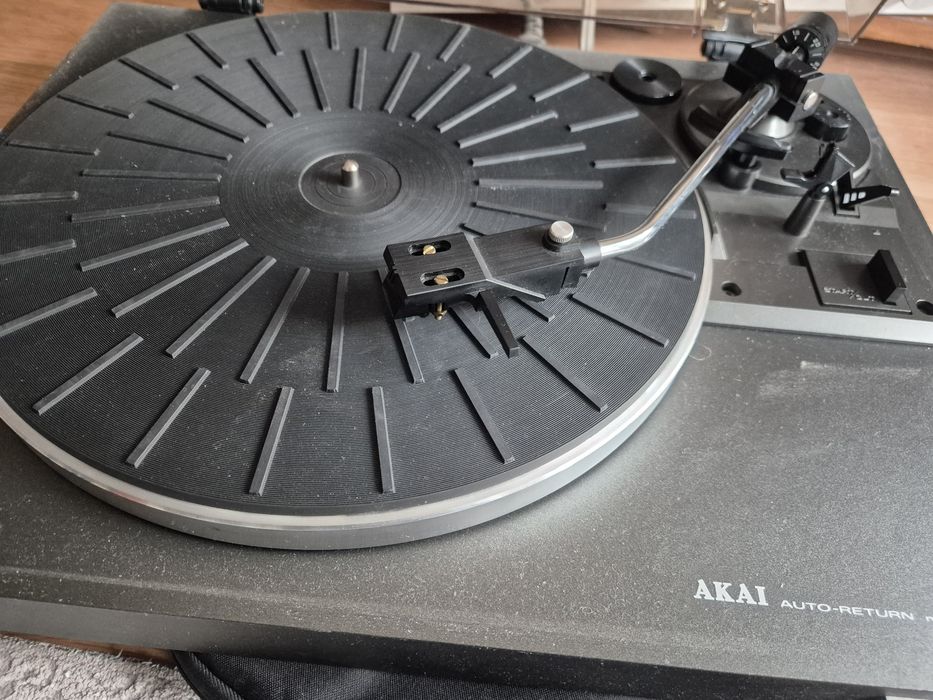 Klasyk japoński AKAI - gramofon