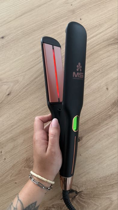 Pranchas de cabelo MS e Babyliss