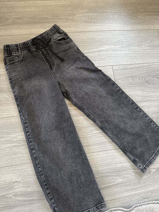 Джинси на дівчинку