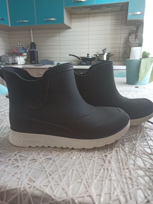 Чоботи гумові 35