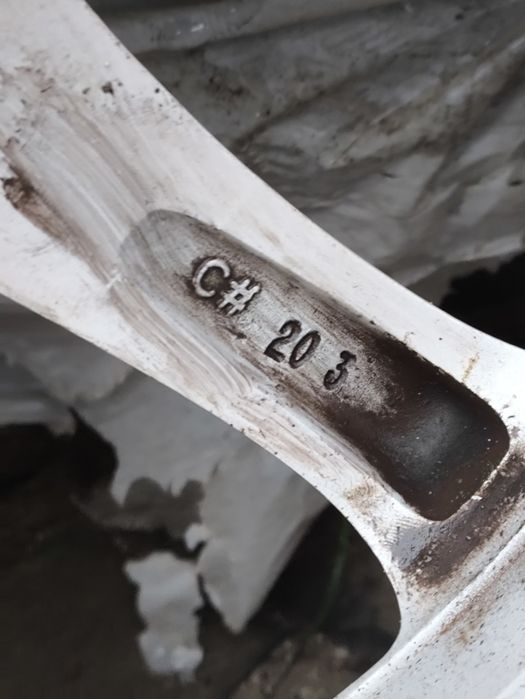 Продам оригінальні диски BMW з резиною