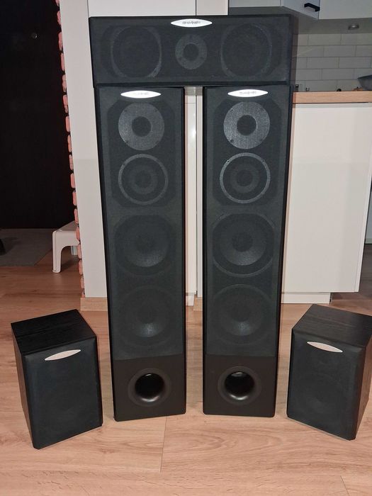 Sprzedam zestaw amplituner YAMAHA + Kolumny