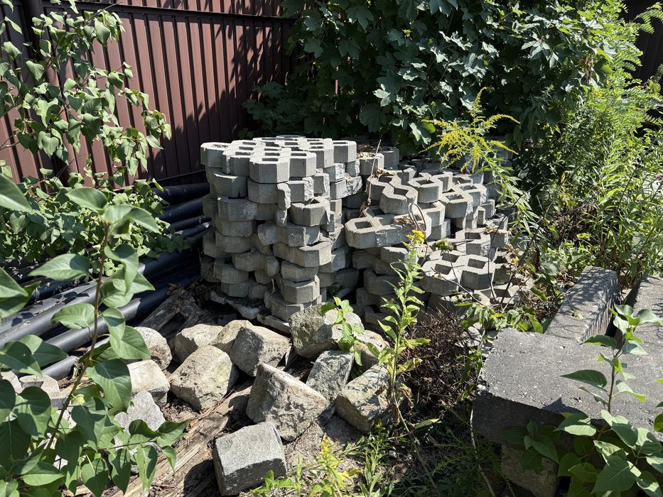 Krawężniki, kostka brukowa, ażury, elementy betonowe - ZA DARMO