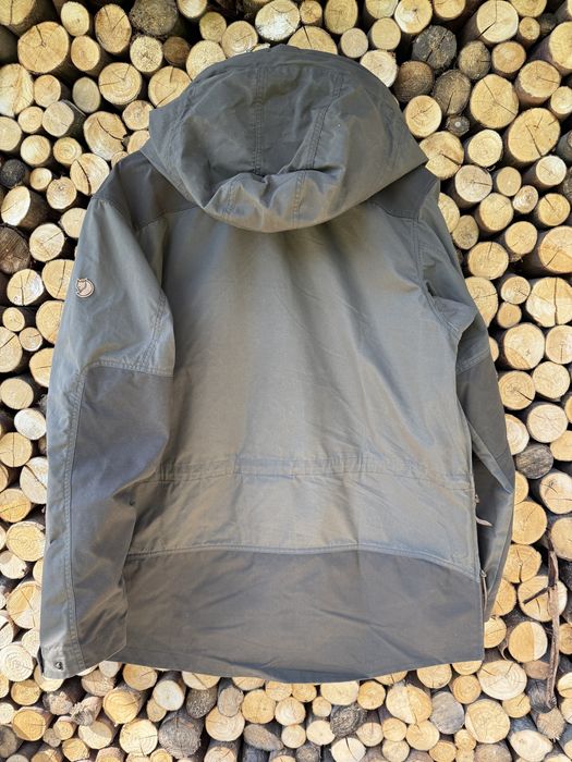 kurtka Fjallraven Anorak No. 8 rozmiar L Kolor 246 Tarmac