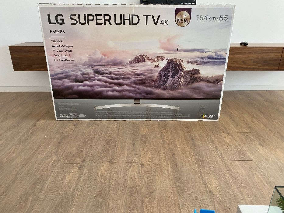 Televisão p/ Peças ou reparacao de ecrã - TV LG 65SK8500PLA