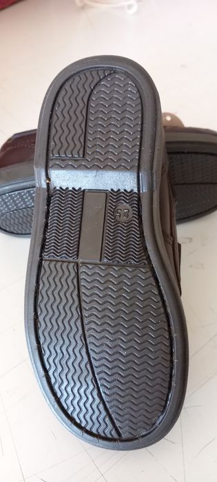 Sapatos de vela n:25 novos castanhos