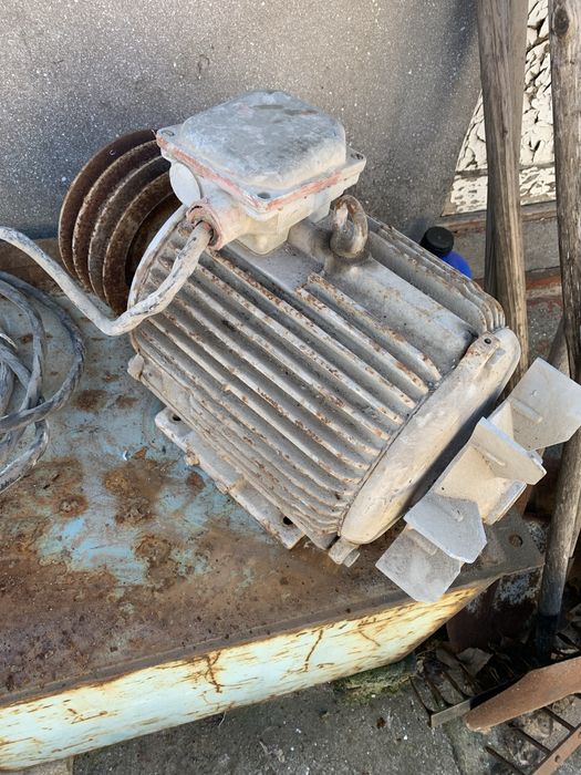 Двигатель-Асинхронный- 3 фазный