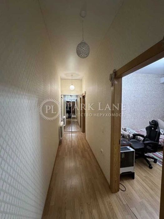 Центр Поділ купити 2к євроремонт Верхній Вал 50а