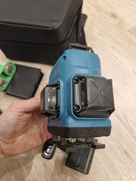 Nivel laser autonivelante 16 linhas novo