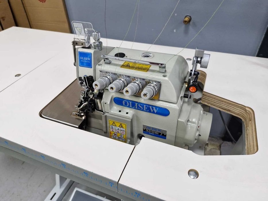 Owerlok 5-nitkowy z górnym transportem do wszywania zamka EXT OLISEW