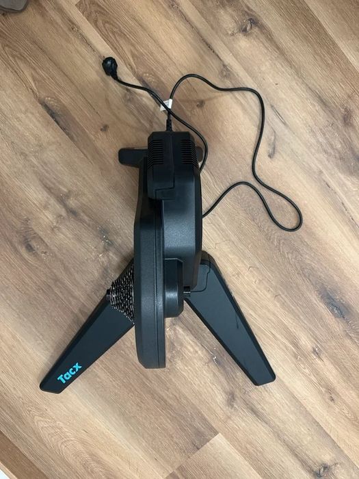 TACX Tacx Flux 2 Smart hometrainer