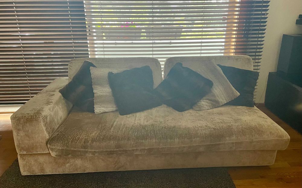 Sofá Tecido 3 lugares bege