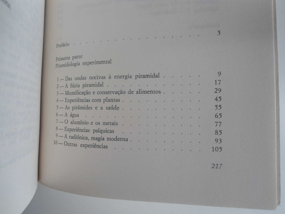 O Poder das Pirâmides por Emílio Salas e Roman Cano