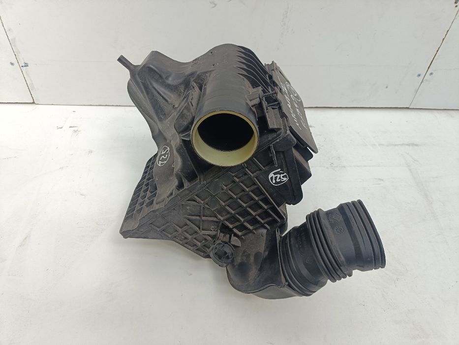 Caixa filtro ar RENAULT Megane IV (B9A/M_)