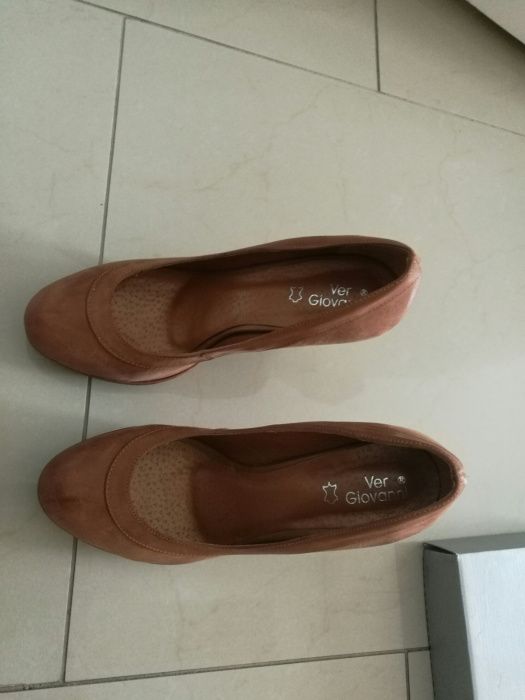 Skorzane buty rozmiar 38