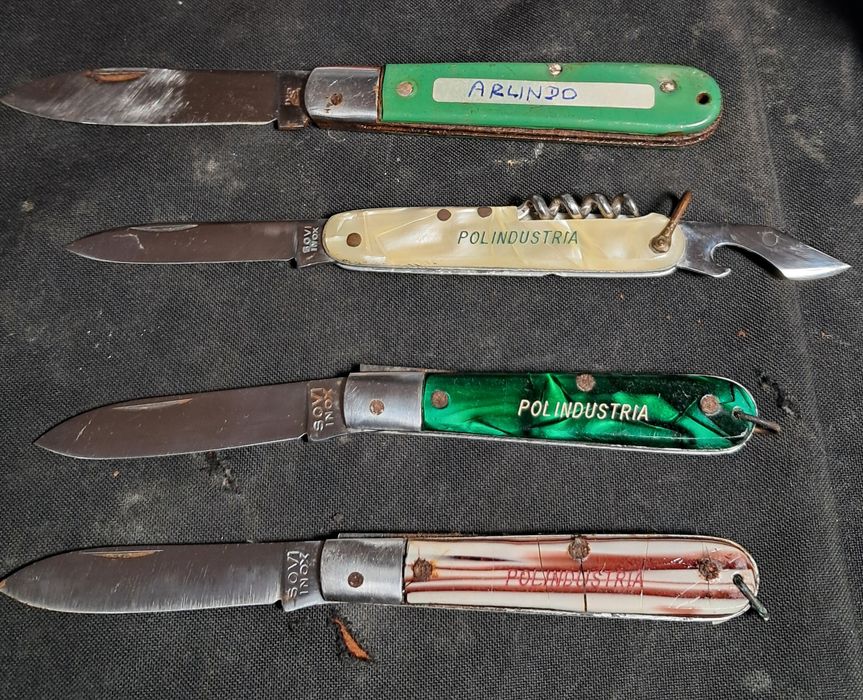 Lote de 4 Navalhas ou Canivetes, Lâminas em Inox.