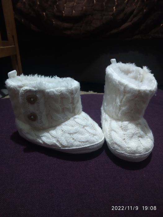 Взуттям від 0 до 6 місяців