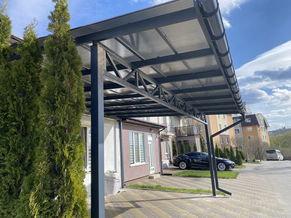Автонавіси, паркани, ворота, стелажі, огорожі, сходи, тераси.