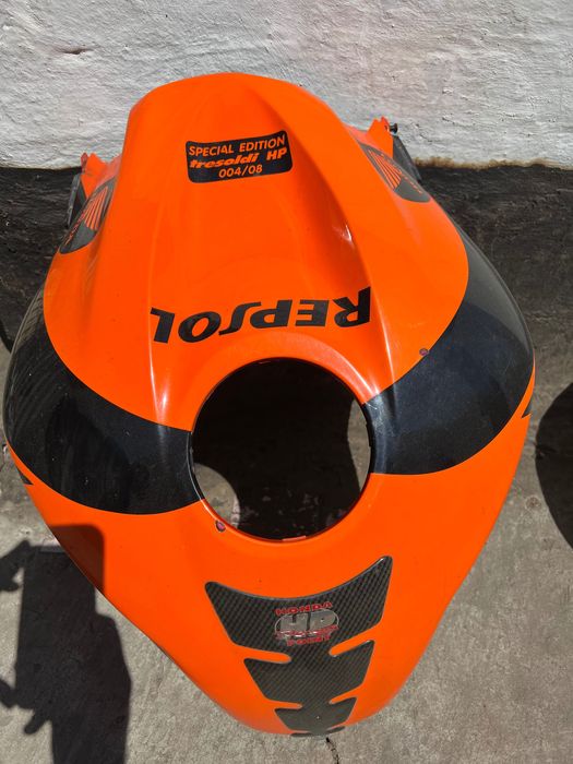 Накладка на бак и хвост Honda cbr 600 rr 07-12