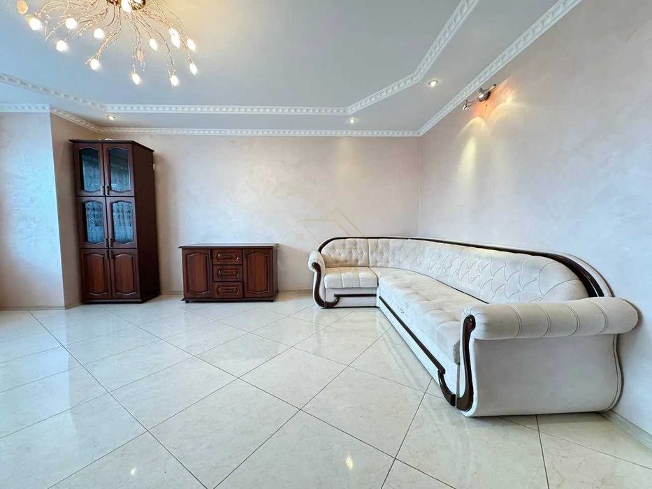 Продається будинок з ремонтом та меблями!