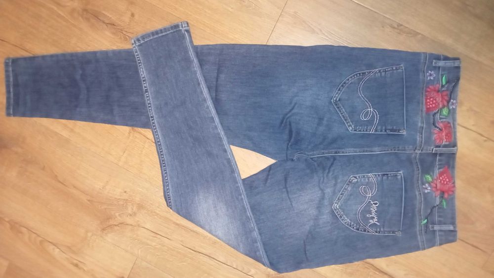 Jeansy Desigual rurki slim fit hafty oryginalne 42 L dżinsy modne