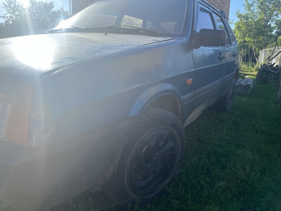 Ваз 2109  1999 1.5