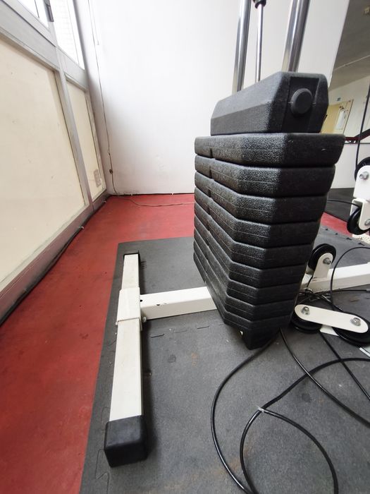 Máquina de Musculação Dikar Sport Titan – CABO REBENTADO – Para Peças/Recuperar