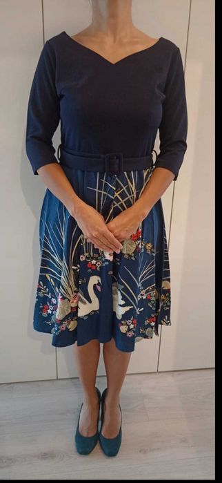 Retro sukienka nowa z metką, rozmiar M. Pin up.
