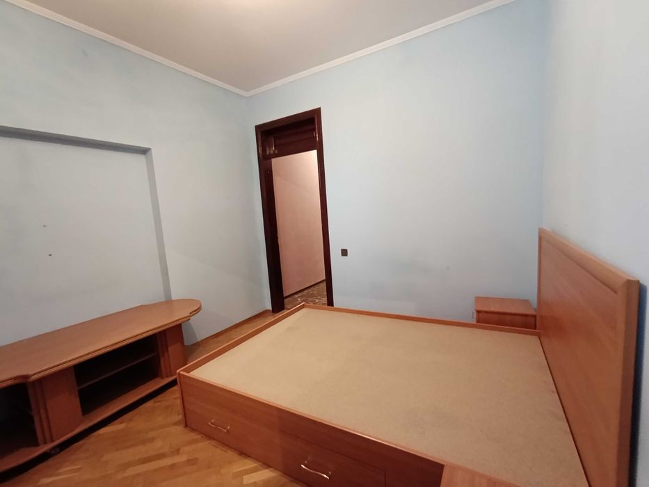 Продаж квартири на Дружбі