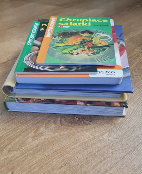 zestaw książek kucharskich